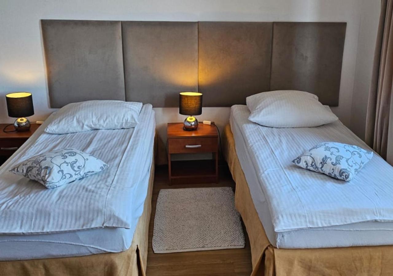Letnia Willa Jacuzzi & Sauna Ujście-Darłowskie Eksteriør bilde